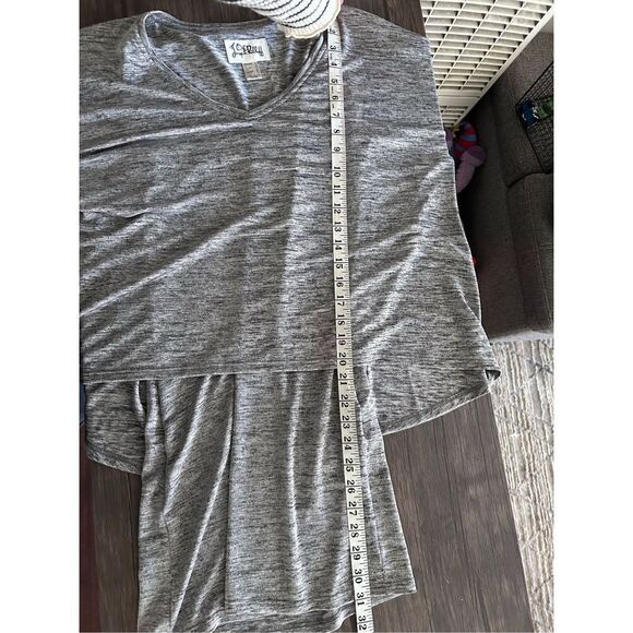 Joseph Ribkoff Layered 3/4 Sleeve V-Neck Tunic Top Silver Marled Gray Size 4 - Picture 10 of 12